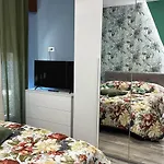 Near Venice Station - Wifi & Ac * 메스트레