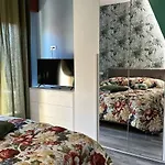 아파트 Near Venice Station - Wifi & Ac